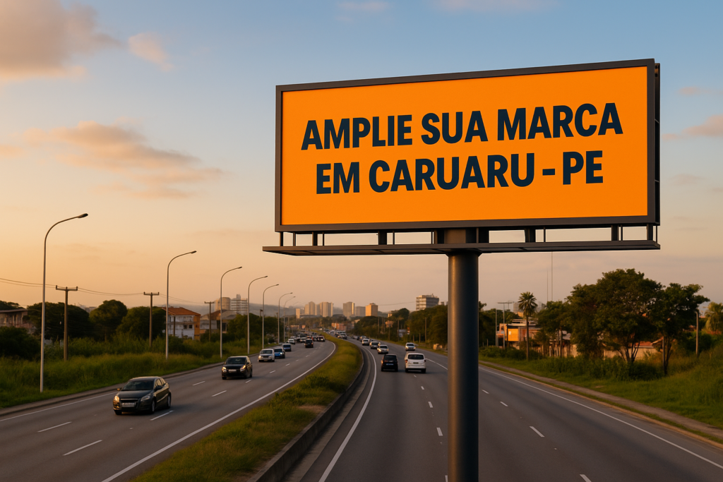 Painel publicitário na principal via de acesso a Caruaru, Pernambuco.